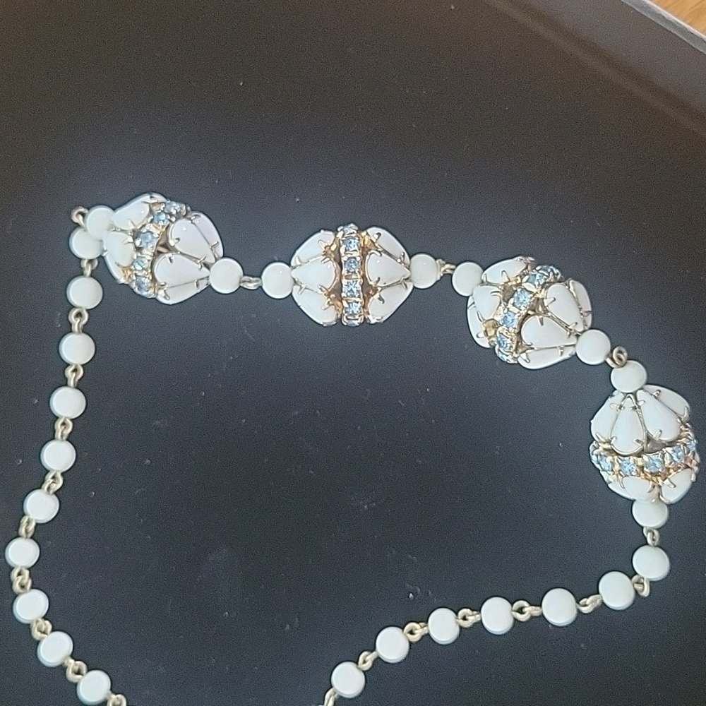 Vintage  necklace - Picture 3 of 8